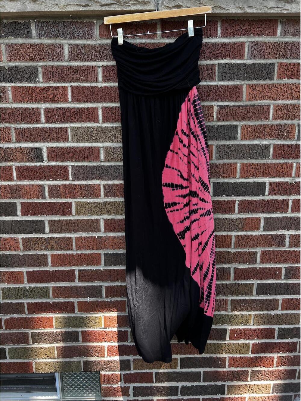 Love Culture Black and Pink Tie Dye Sleeveless Maxi Dress